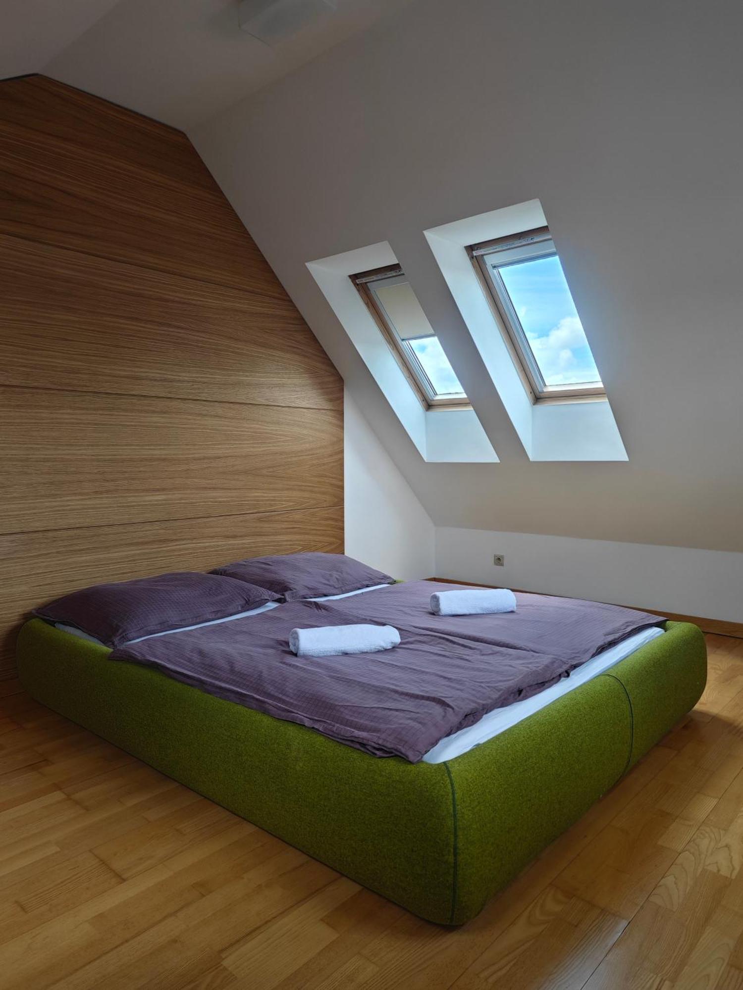 באנסקה ביסטריצה Dolna 4 - Apartments In Direct Centrum On City Square חדר תמונה